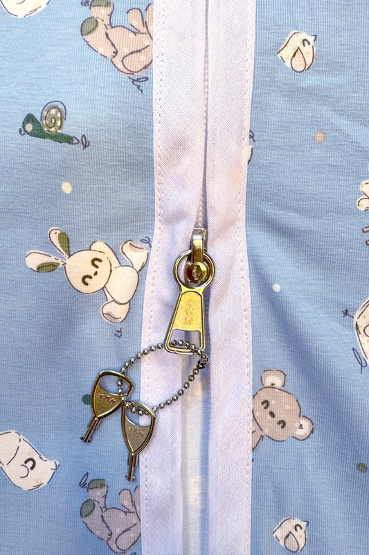 lock on sleeping bag